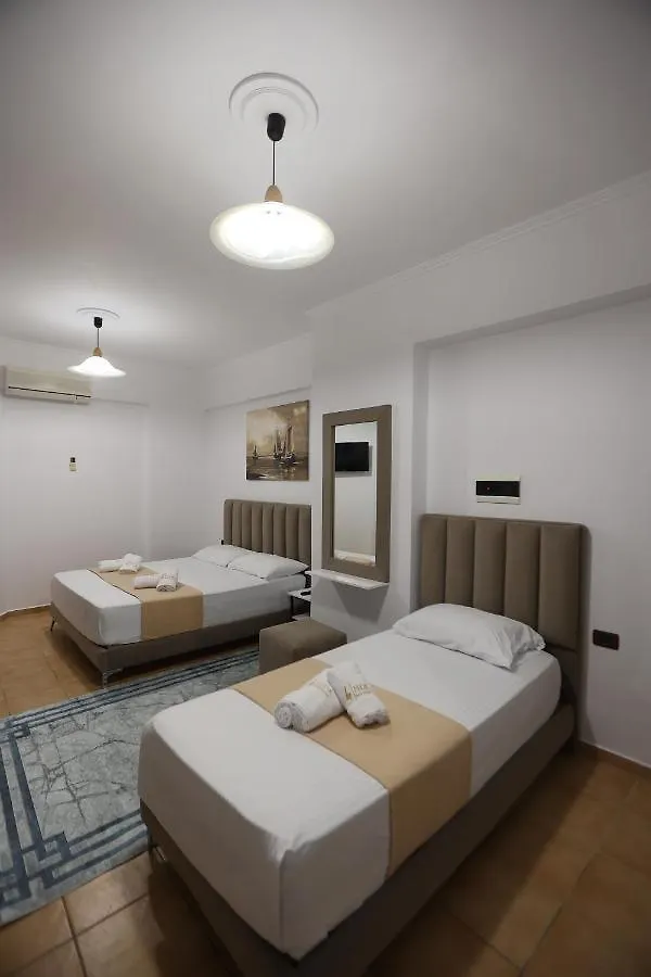Hotel De Ksamil
