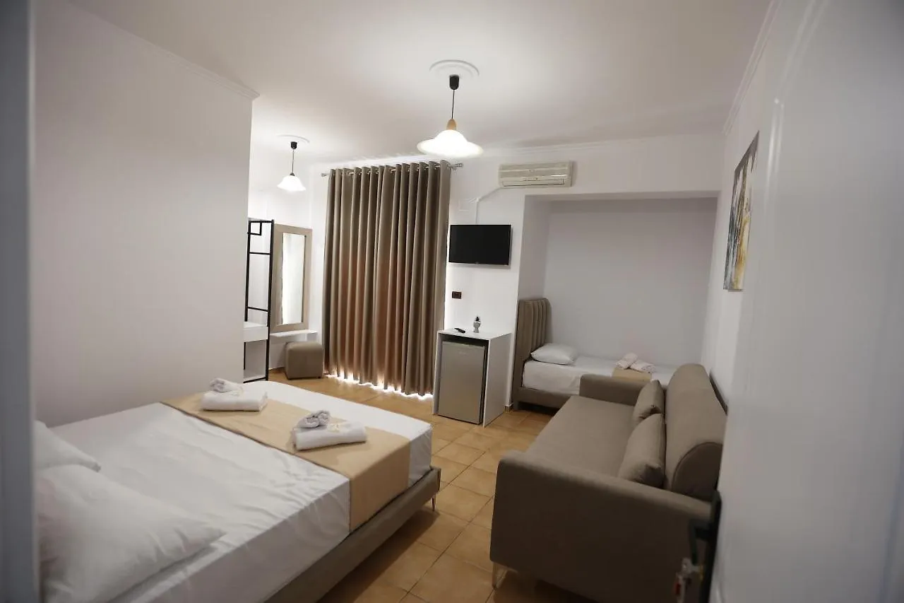 Hotel De Ksamil 0*,  Albania