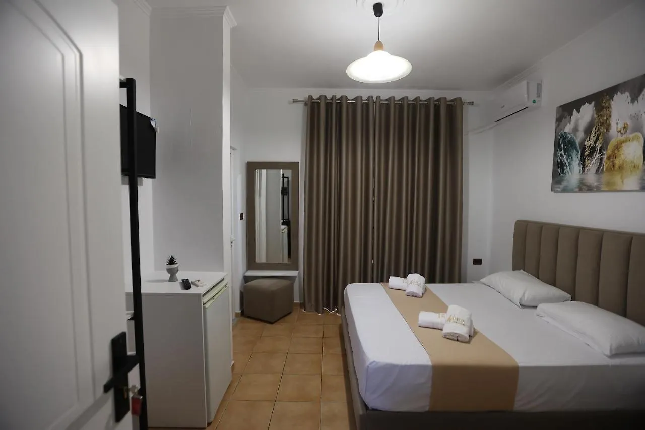 Hotel De Ksamil